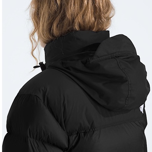 The North Face Nuptse Jacket - Picture 6 of 7